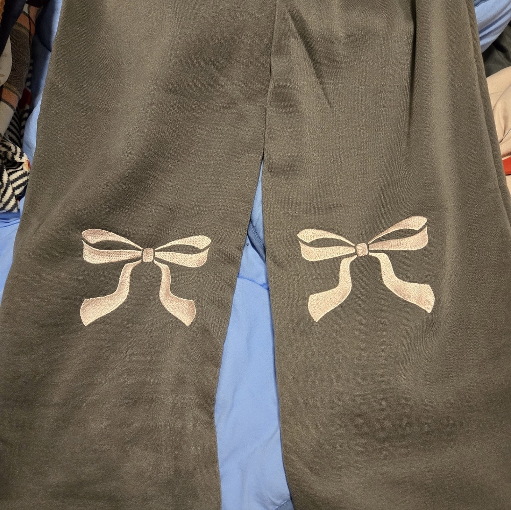Gray Pants with Bow Accents